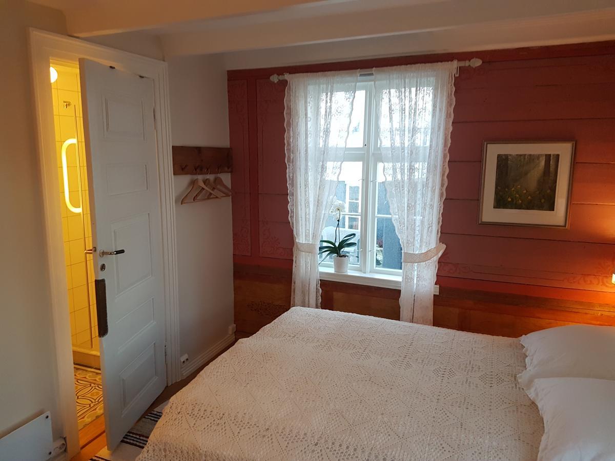 Lundins Hotell Karmoy Exterior foto